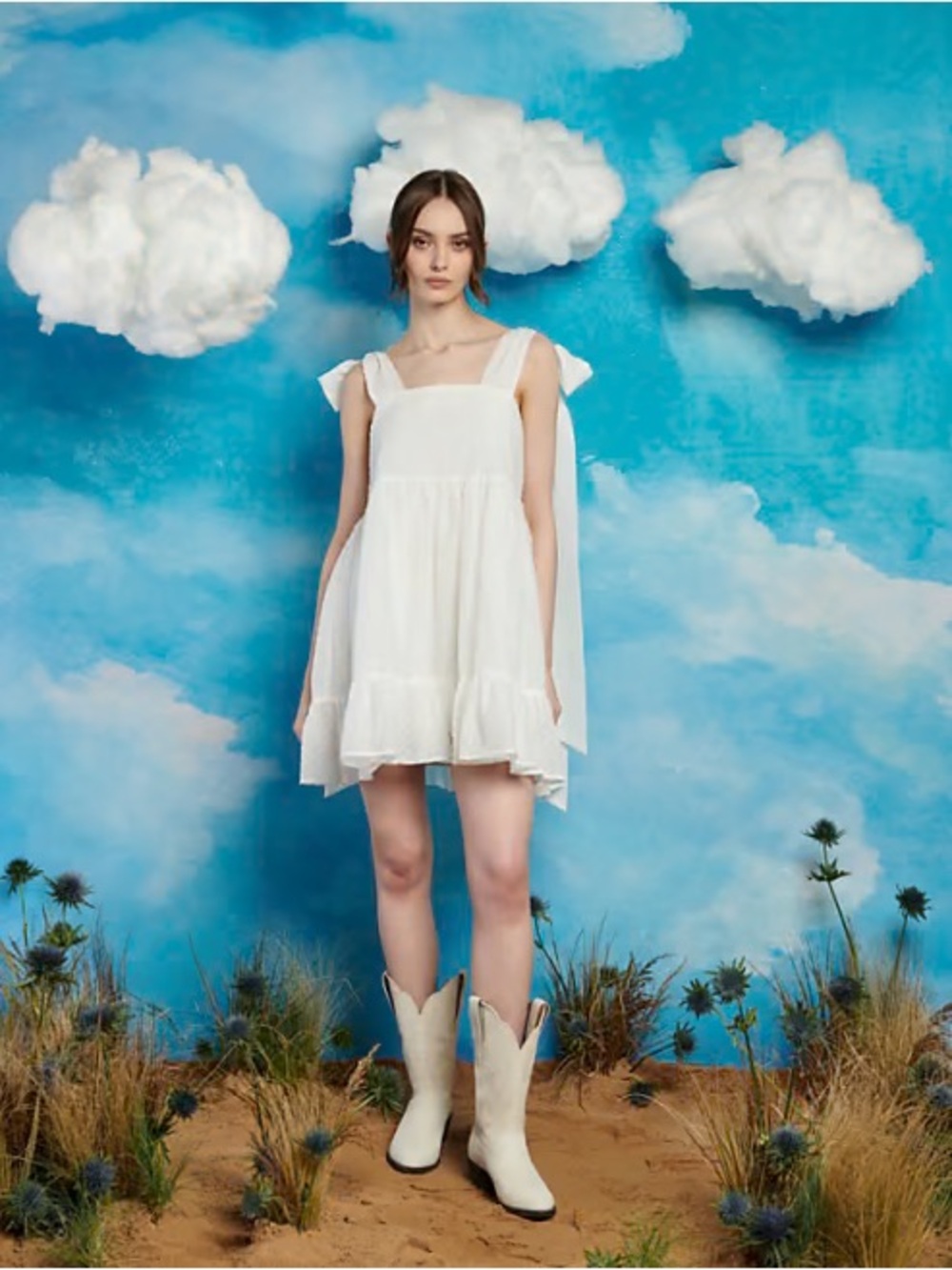 NWOT White tie shoulder Mini Dress